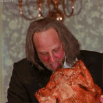 lol-scary-movie-31667219-245-245.gif